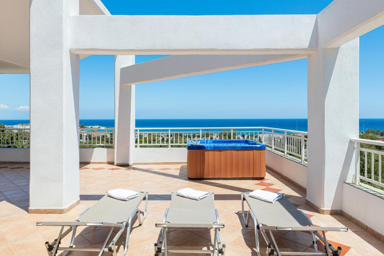 Amazing Apartments With Sea View In Rhodes Town Rhodes City Kültér fotó